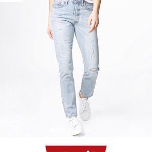 NWT 501 Skinny Levi’s in Clear Minds